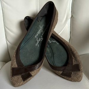 AEO Brown Herringbone Flats - Size 8